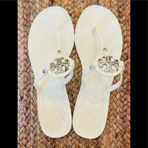Tory Burch Mini Miller Jelly Thong-Ivory/Gold-8M